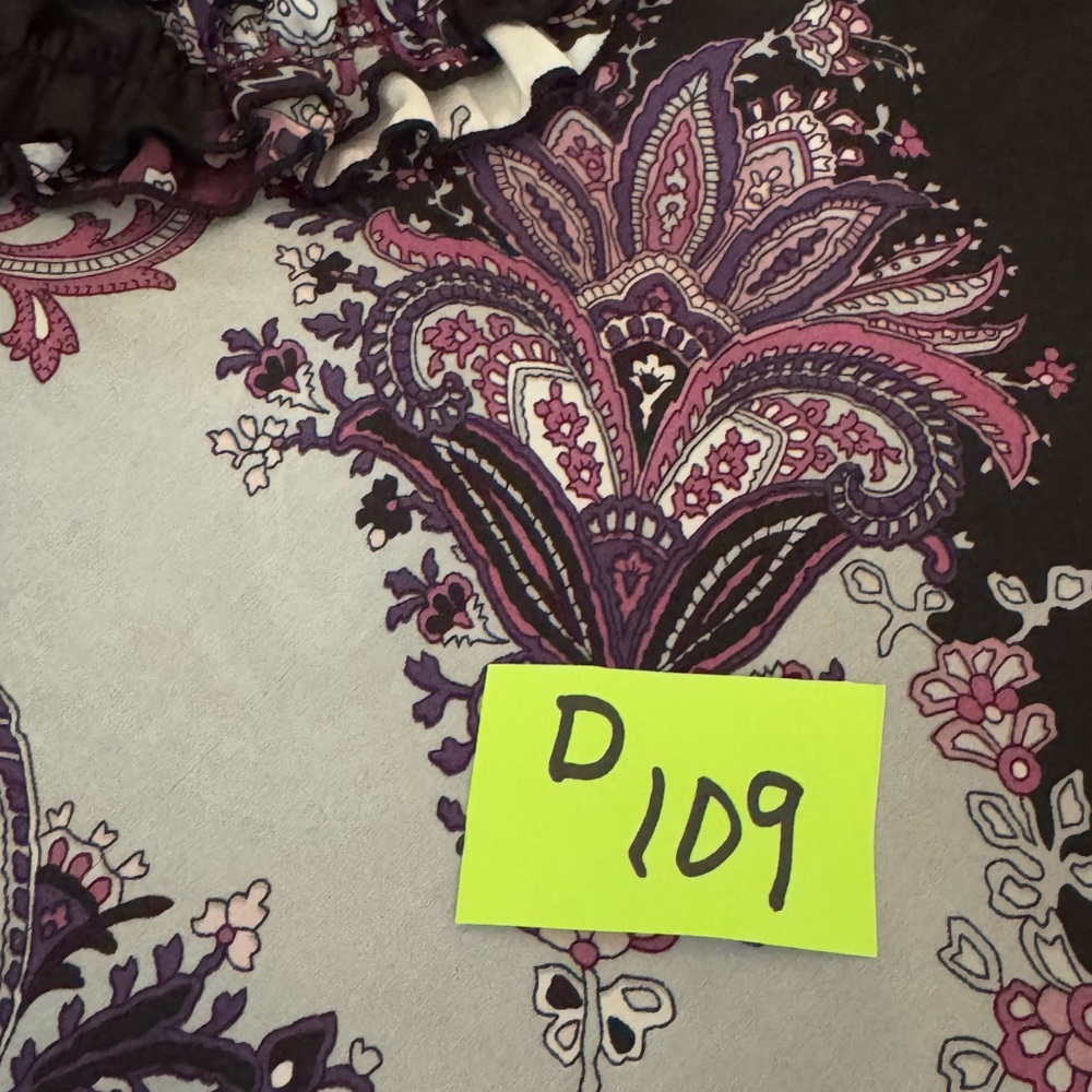Dressbarn Purple and Black Sleeveless Blouse - Picture 13 of 13